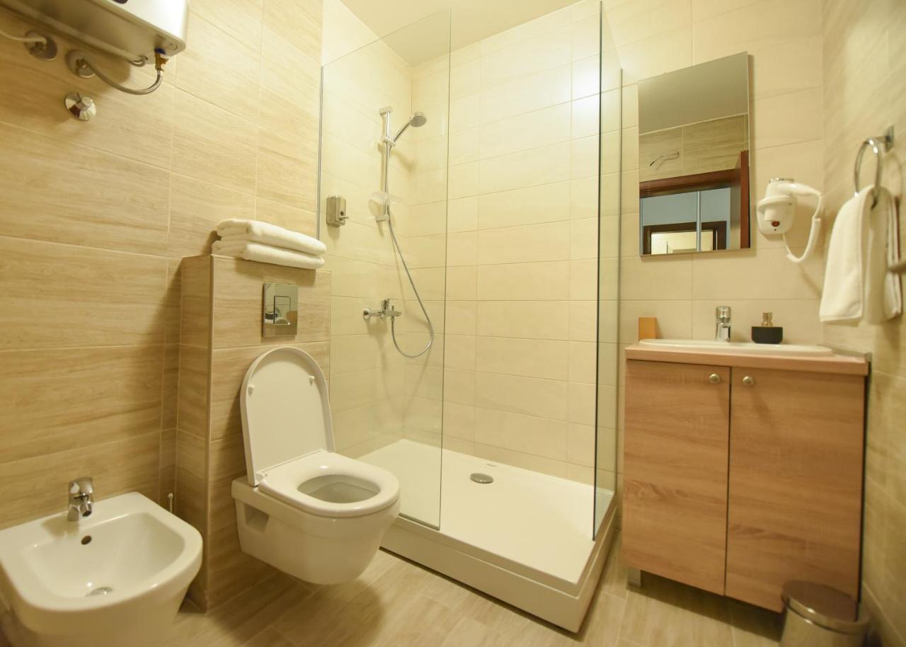 Korzo Apartmani Podgorica Ngoại thất bức ảnh